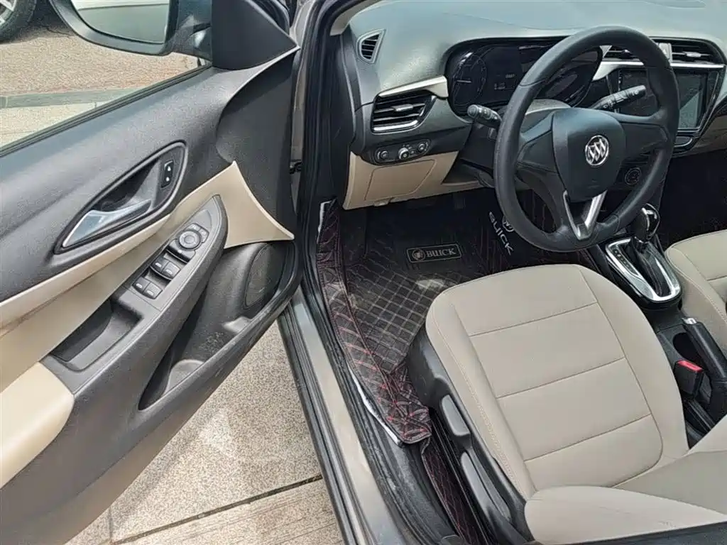 Buick Excelle 2018 15N CVT Elite фото 16