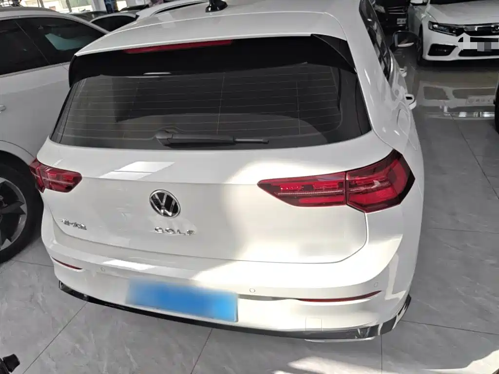 Volkswagen Golf 2023 Facelift 280TSI DSG R-Line Lite фото 12