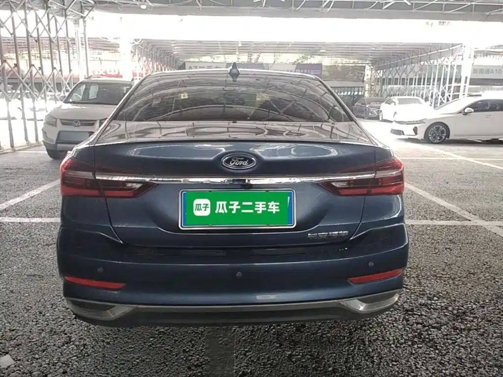 Ford Escort 2022 2021 1.5L Automatic Diamond Edition