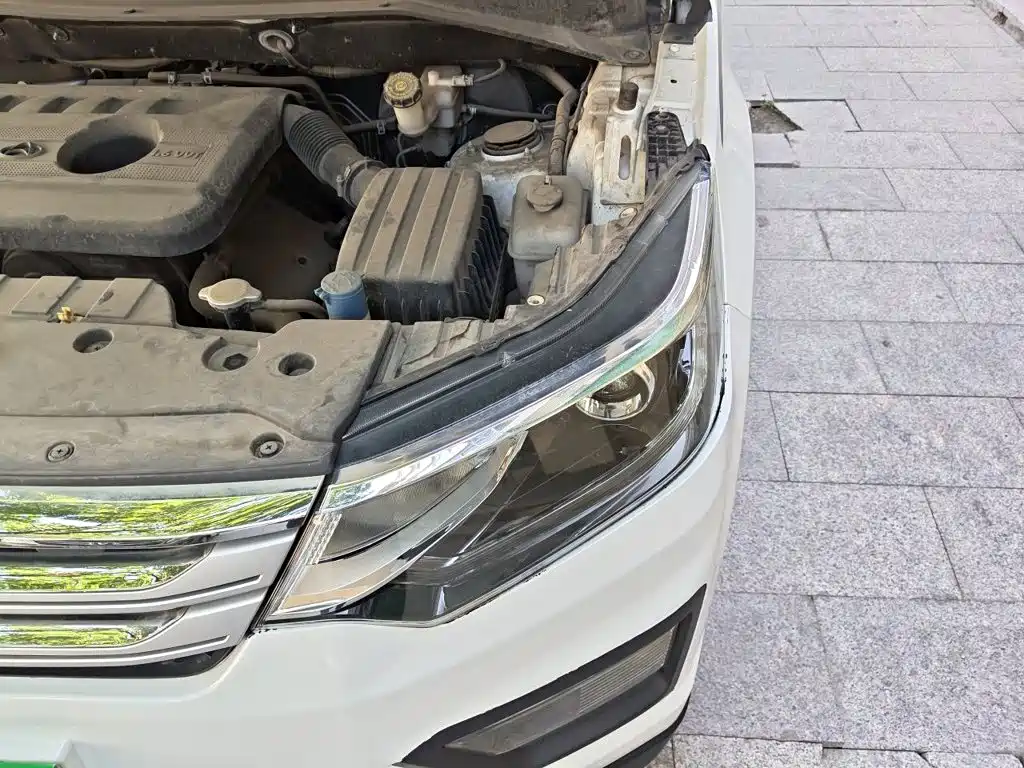 Changan Oshan Changan Oushang CX70 2017 2016 1.6L Manual Luxury