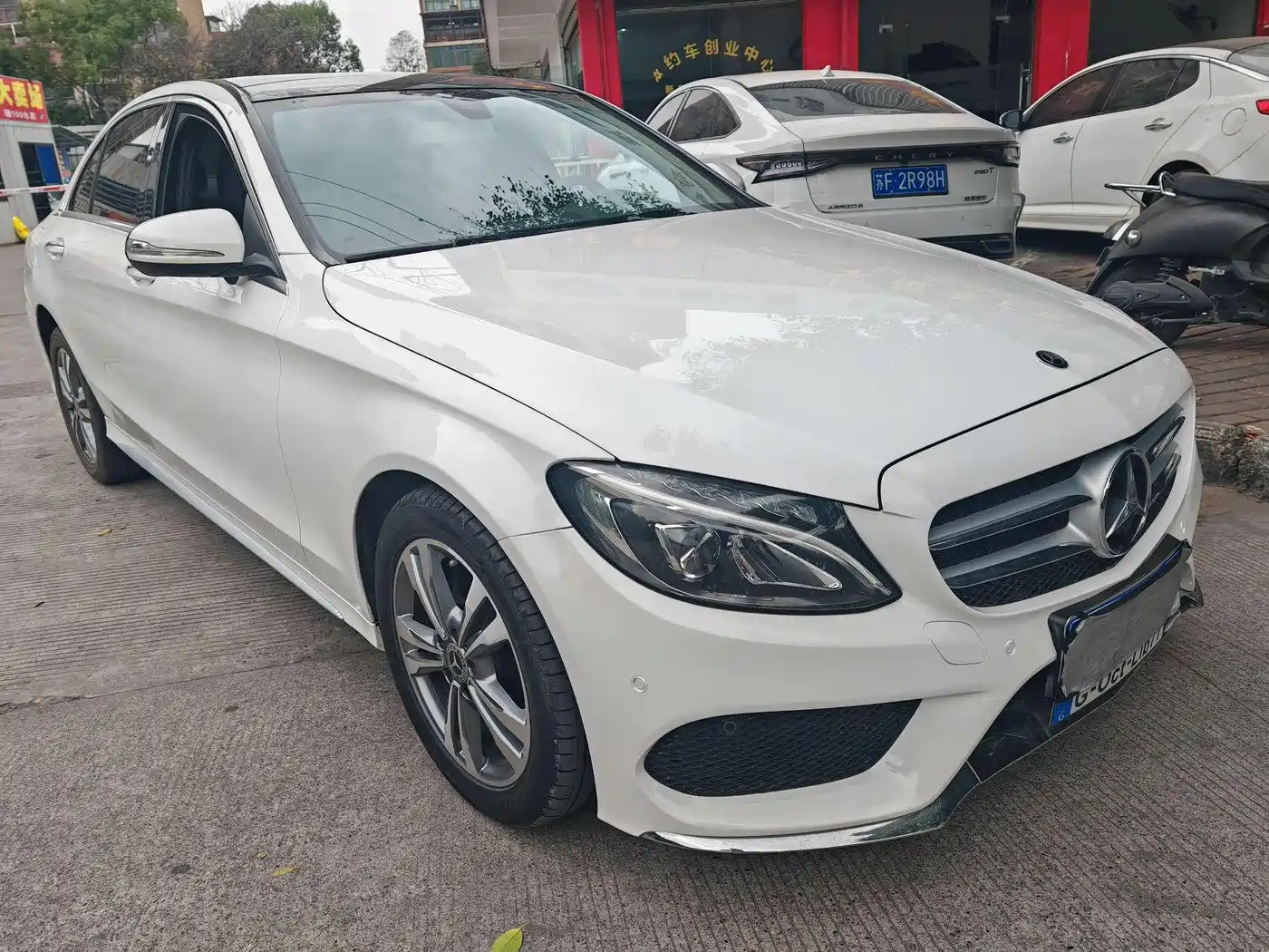 Mercedes-Benz C-Class 2017 Facelift C 200 L Sport Edition фото 3