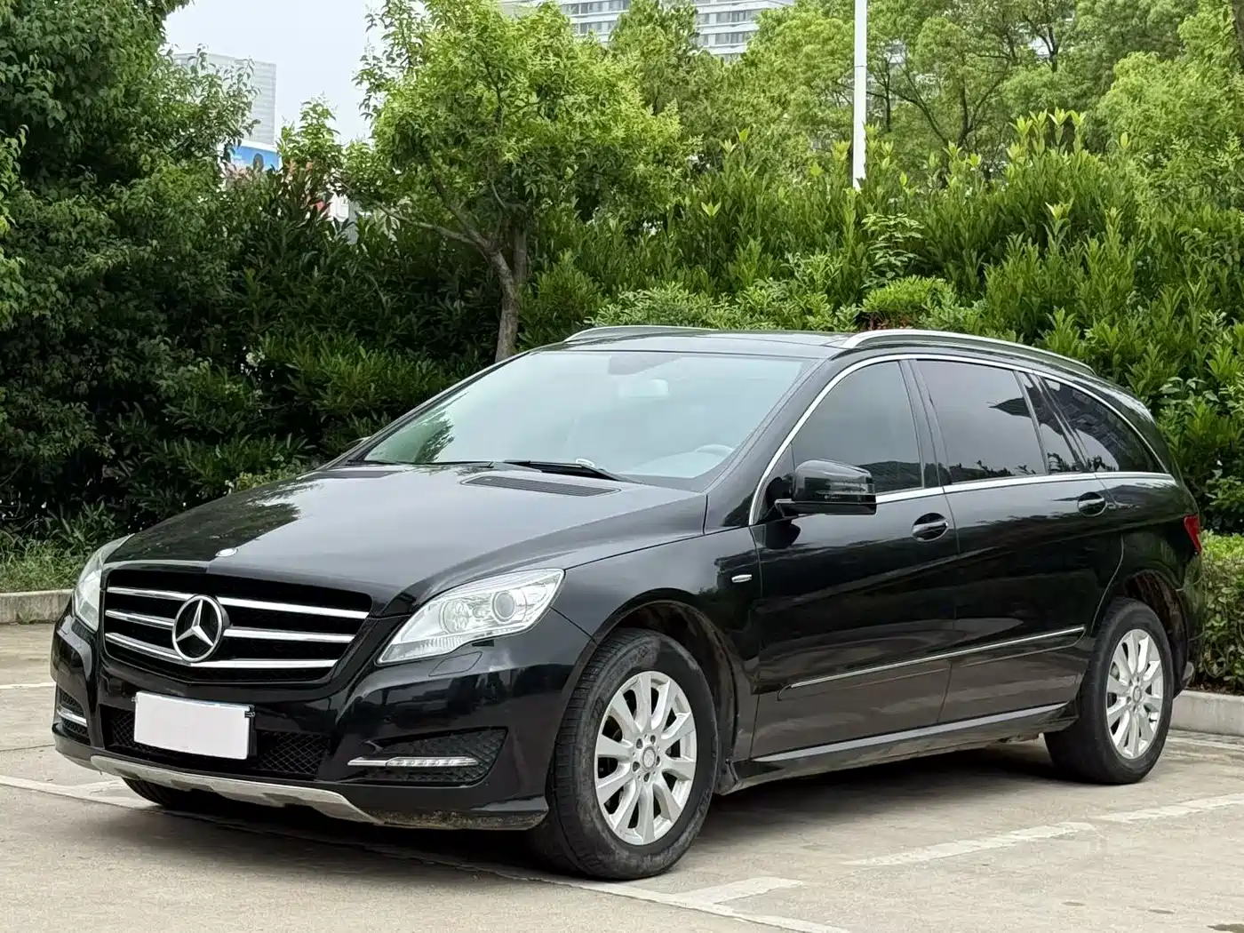 Mercedes-Benz R-Class 2017 R 320 4MATIC Business Collector's Edition
