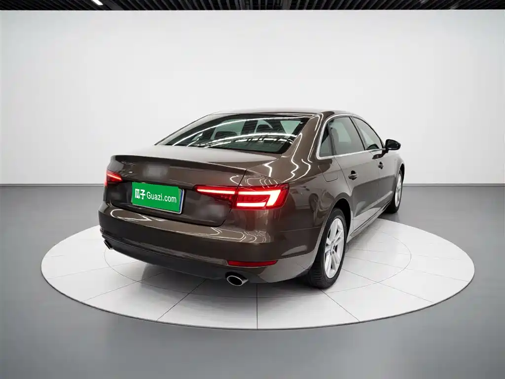 Audi A4L 2017 Plus 40 TFSI Progressive фото 7
