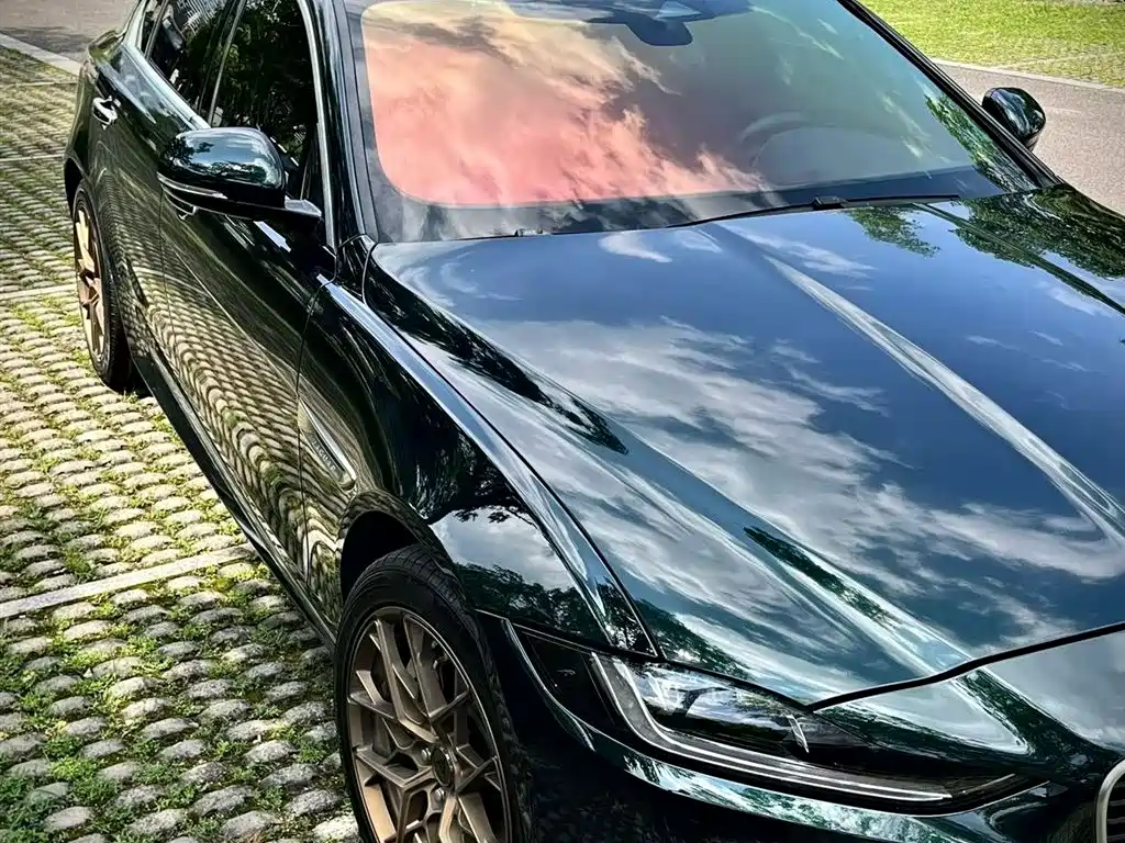 Jaguar XEL 2021 2.0T 250PS R-DYNAMIC S Progressive Sport Edition фото 5