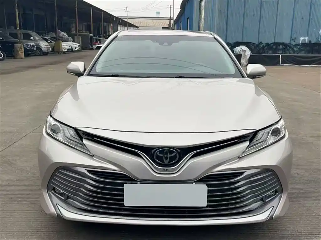 Toyota Camry 2019 2.0G Luxury (China V) фото 3