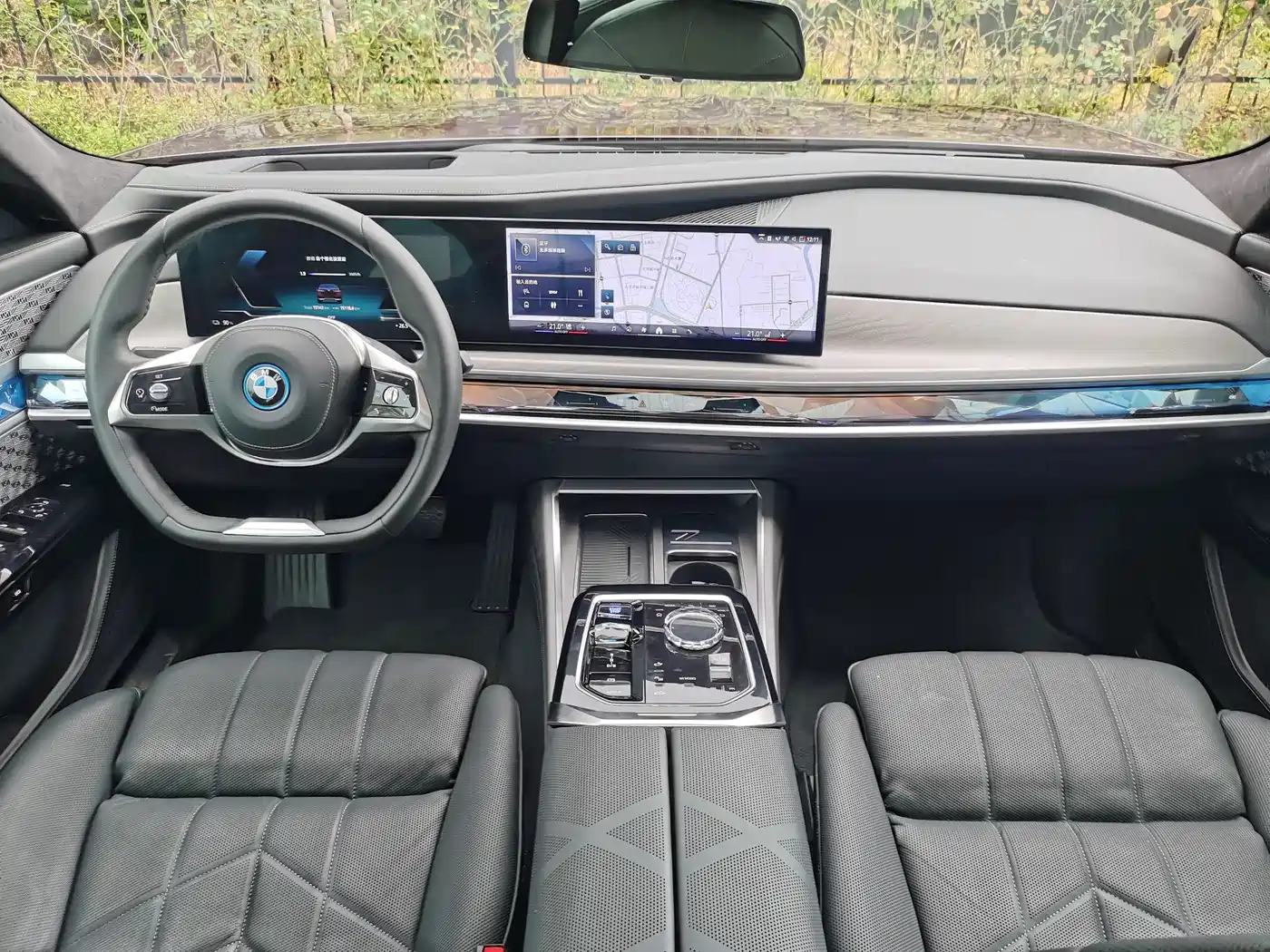 BMW i7 2024 2023 xDrive60L Luxury Package