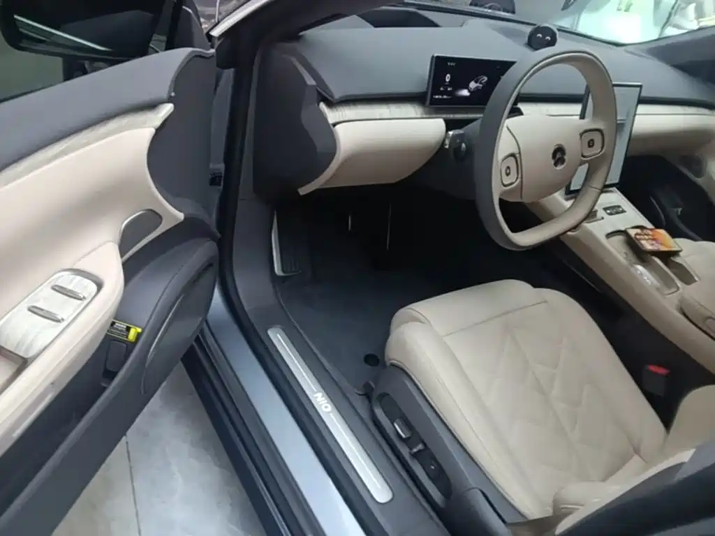 NIO ET7 2026 2024 75kWh Executive Signature Edition