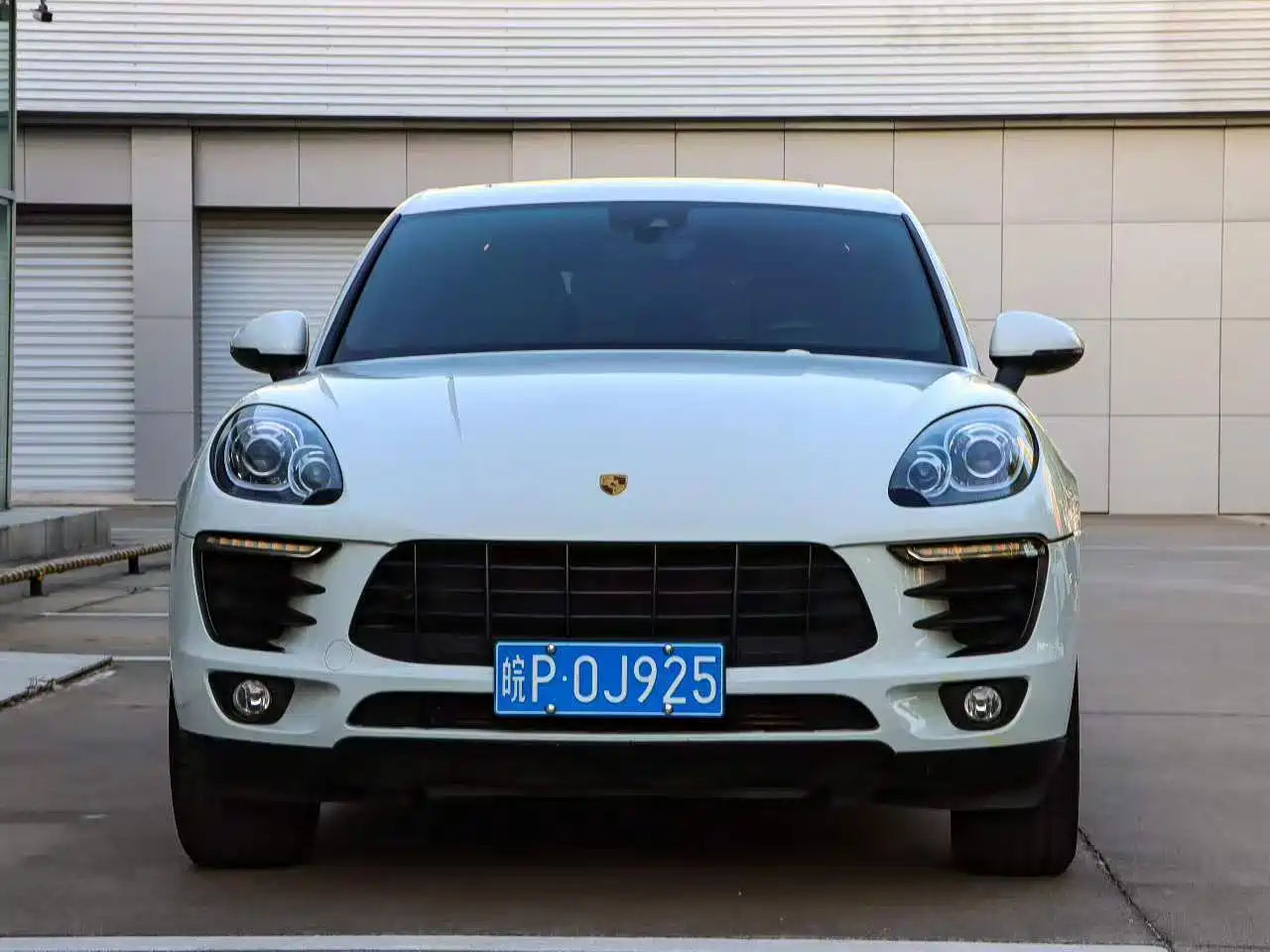 Porsche Macan 2017 Macan 2.0T фото 2