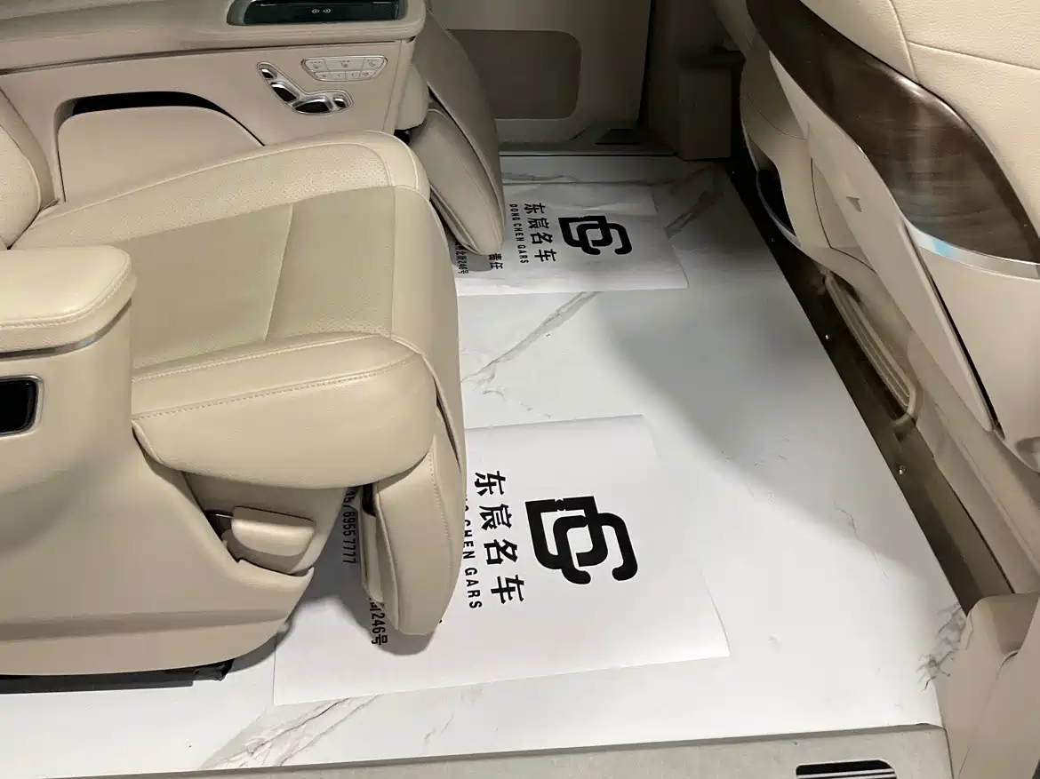Mercedes-Benz V-Class 2022 V 260 Prestige Edition фото 16