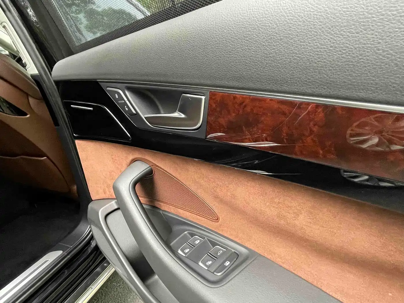 Audi A8 2013 A8L 30 FSI Comfort фото 20