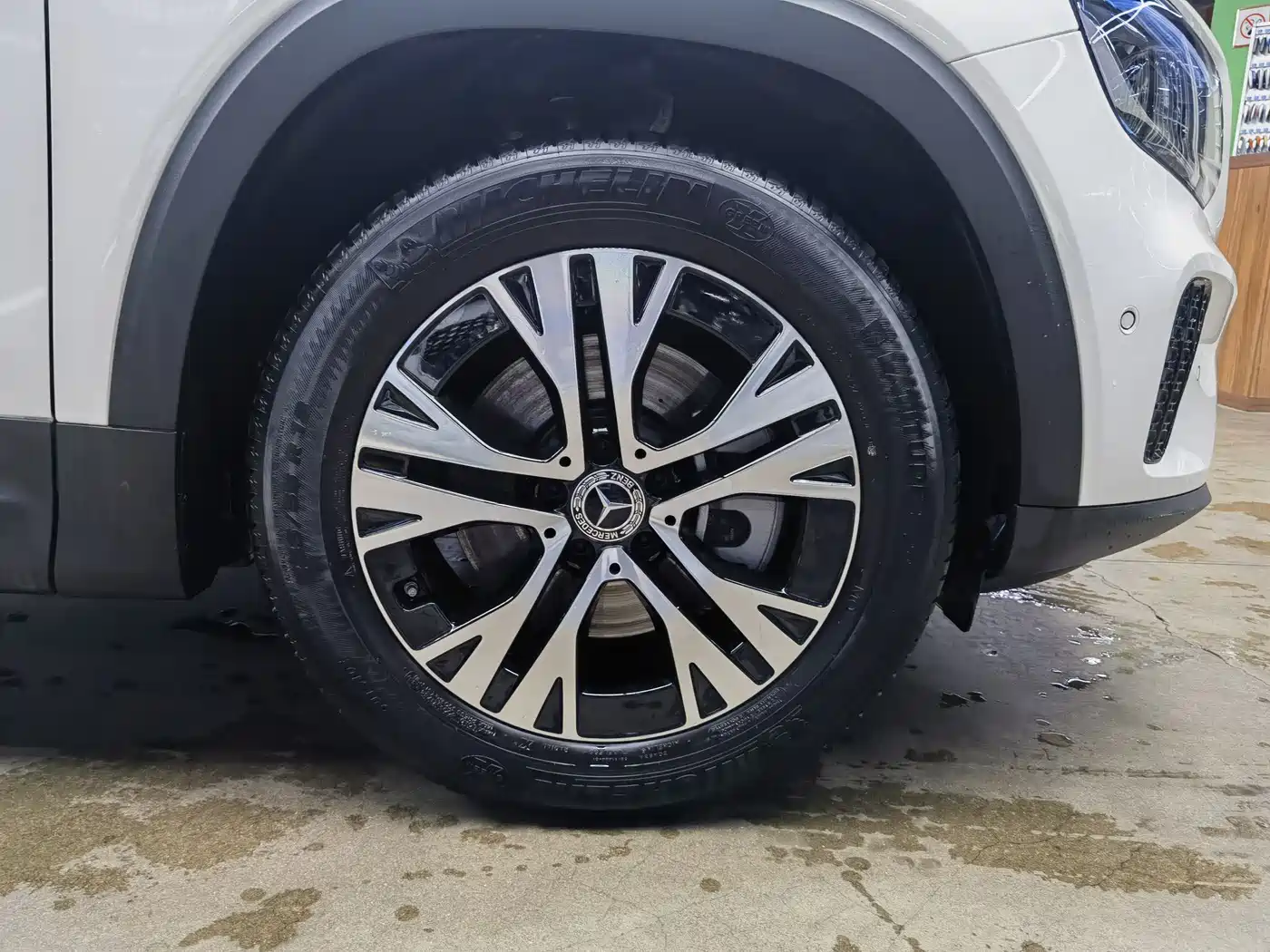 Mercedes-Benz GLB 2025 GLB 220 Dynamic фото 16