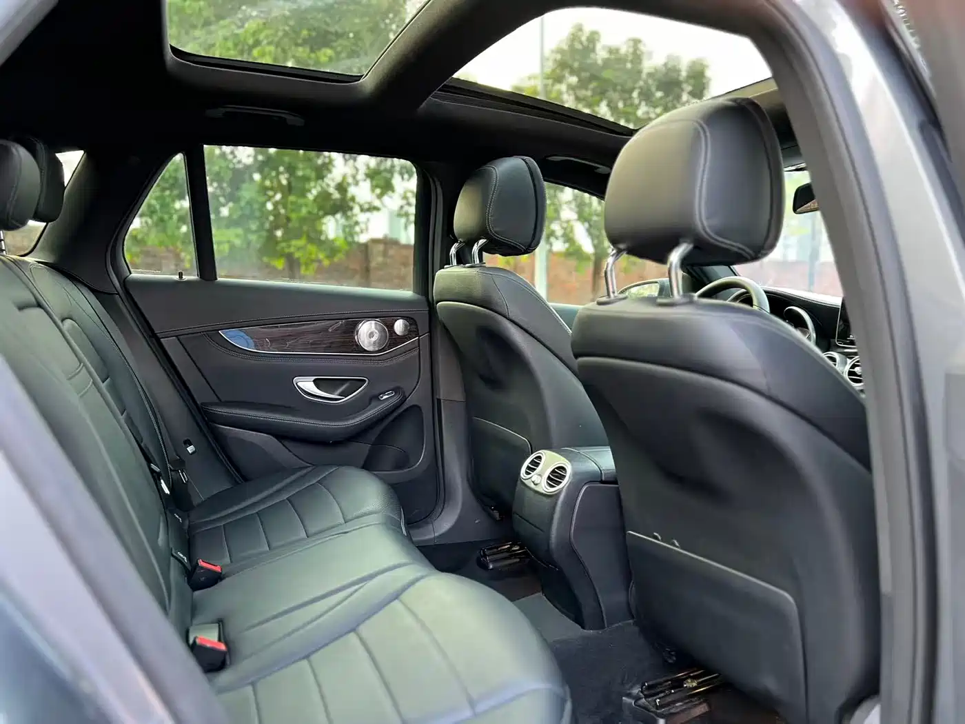 Mercedes-Benz GLC 2016 GLC 260 4MATIC Dynamic фото 13