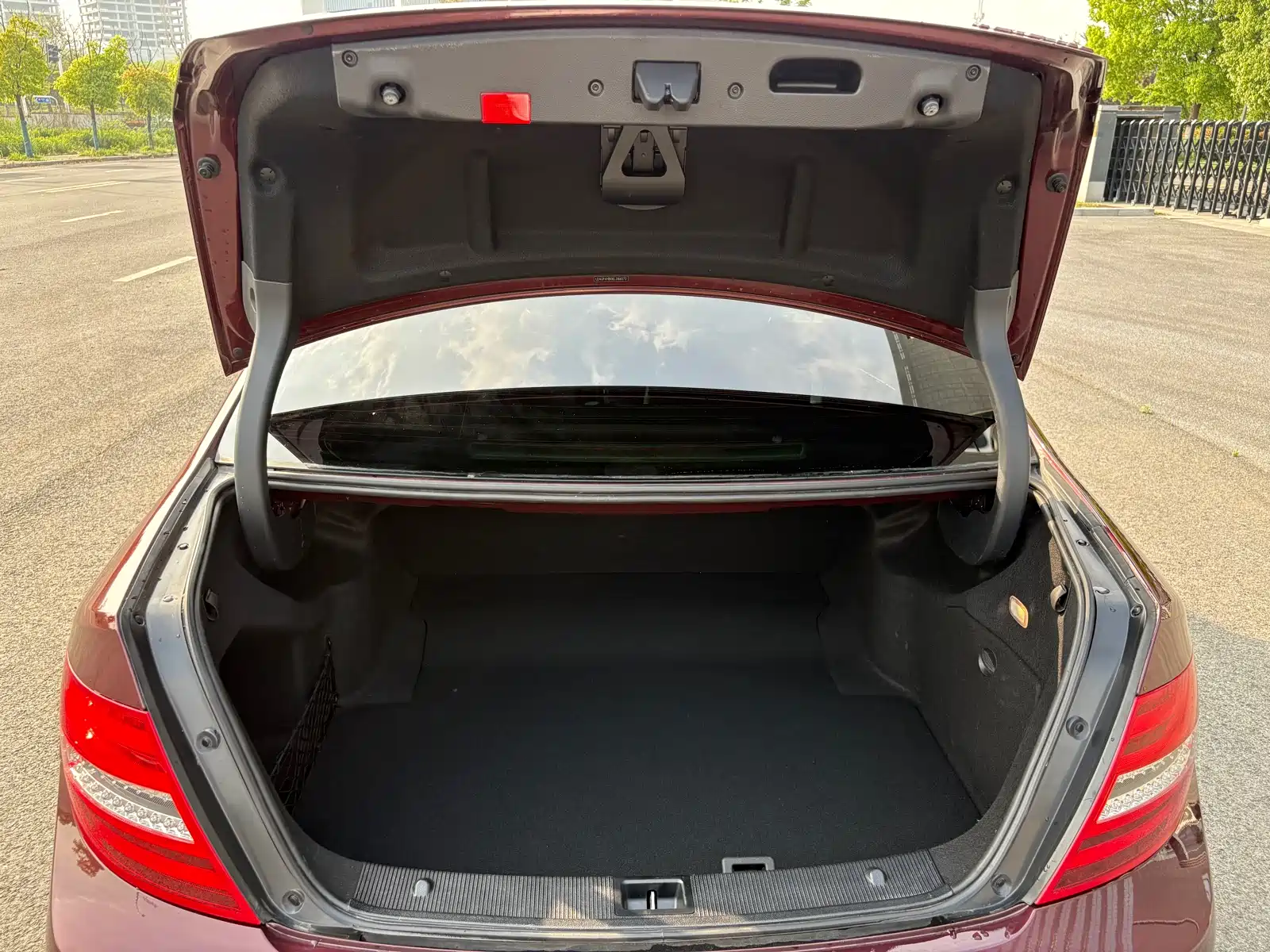 Фото 21 - Mercedes-Benz C-Class