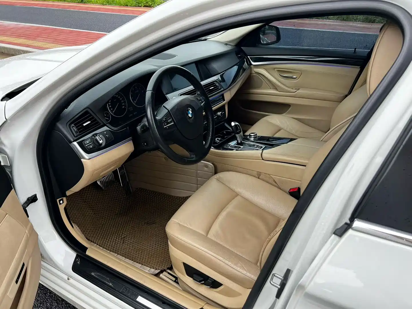 Фото 4 - BMW 5 Series