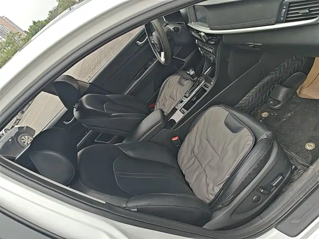 Kia K5 2019 Pro 2.0L Automatic Luxury Edition China V фото 25