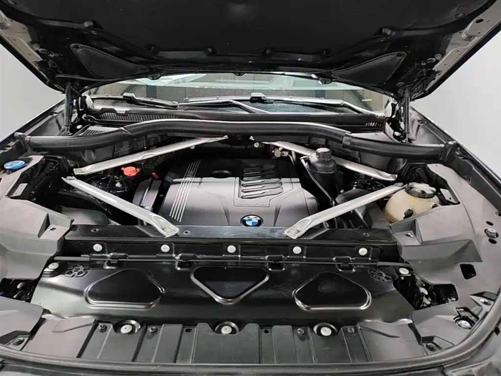 BMW X5 (IMPORTED)