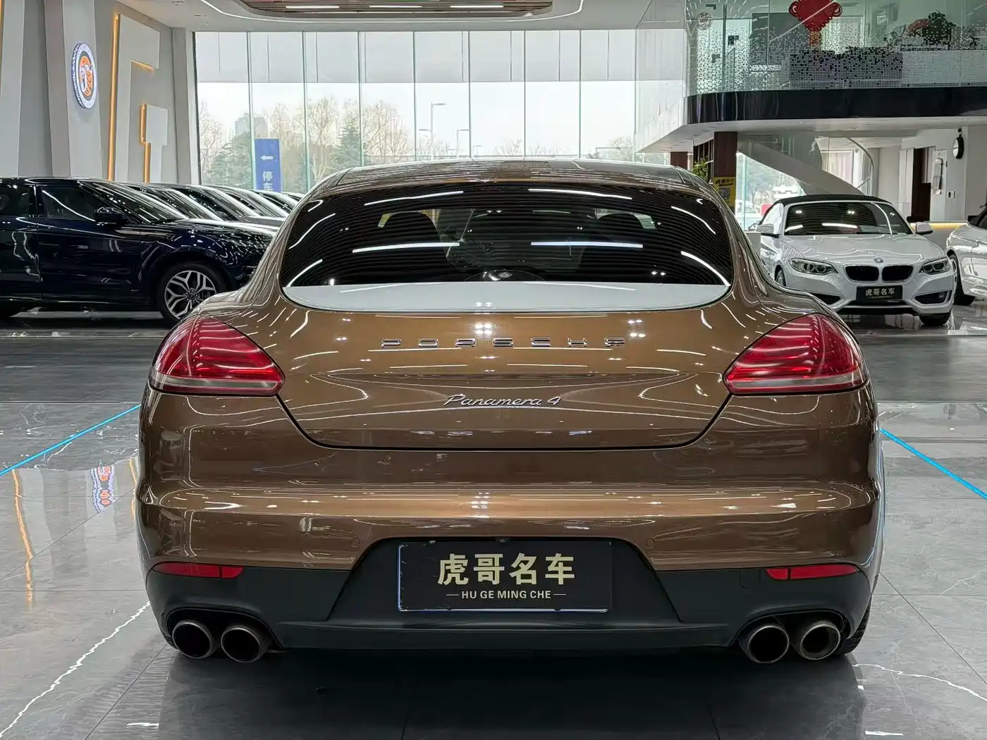Porsche Panamera 2014 Panamera 4 Executive 3.0T фото 8