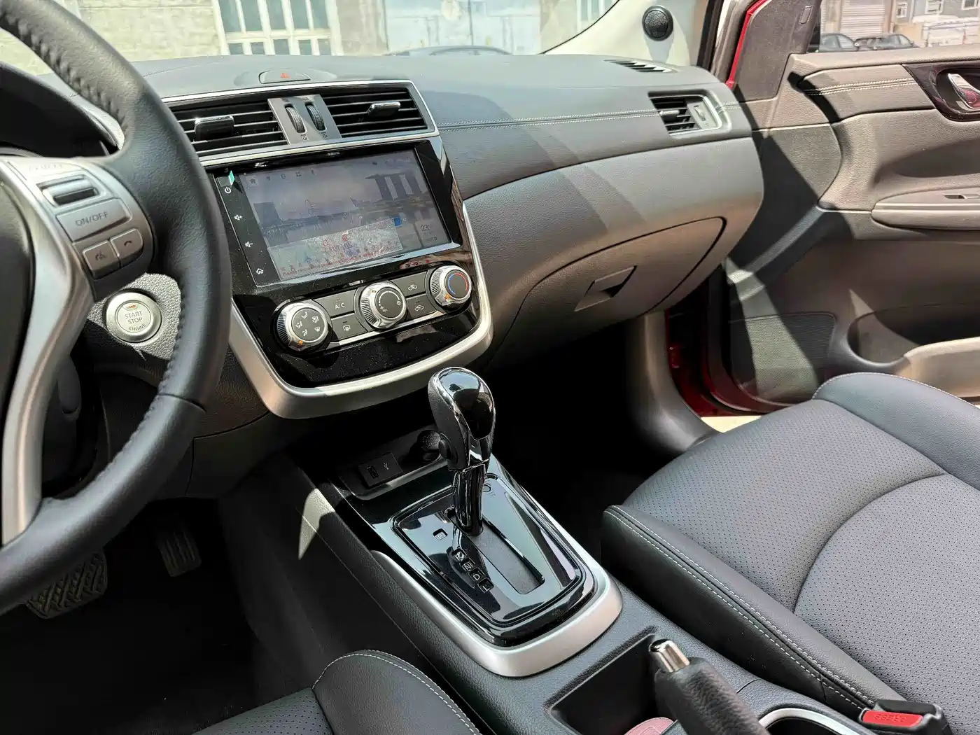 Nissan Tiida 2023 2024 1.6L CVT Smart Drive Edition