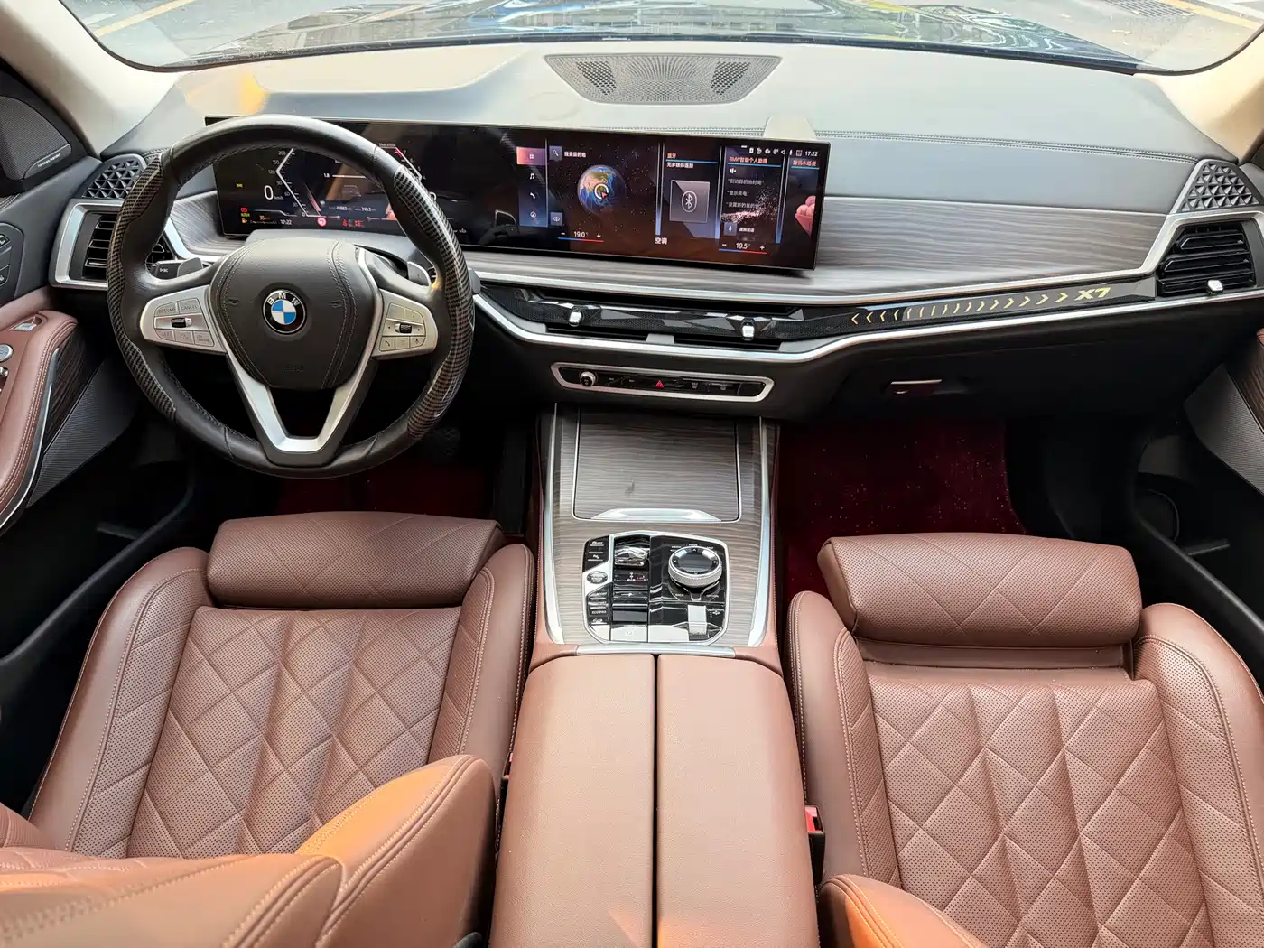 BMW X7 2023 xDrive40i Leading Luxury Package фото 14