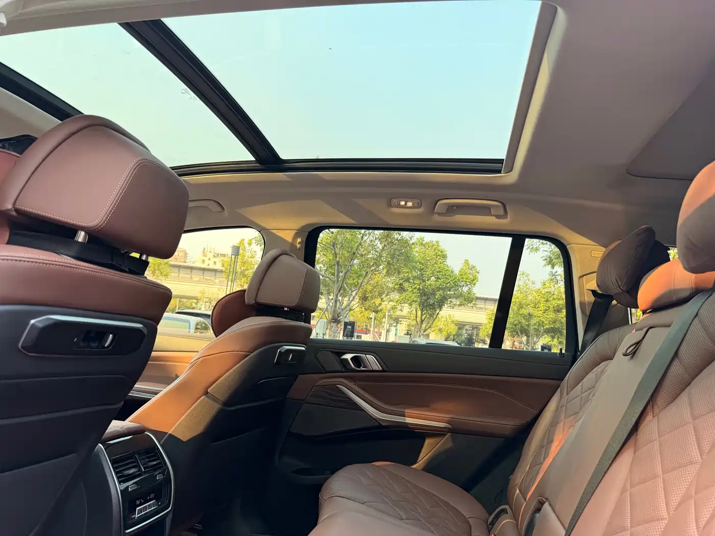 BMW X7 2023 xDrive40i Leading Luxury Package фото 9