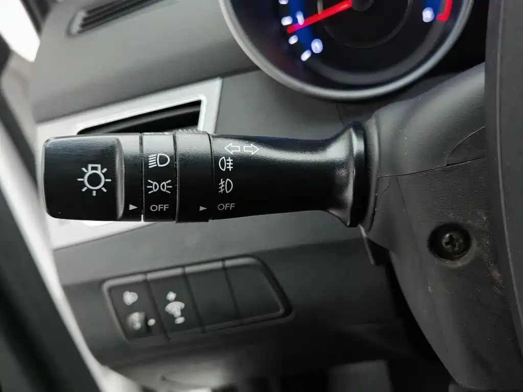Hyundai Langdong 2017 2016 1.6L Automatic Smart Edition