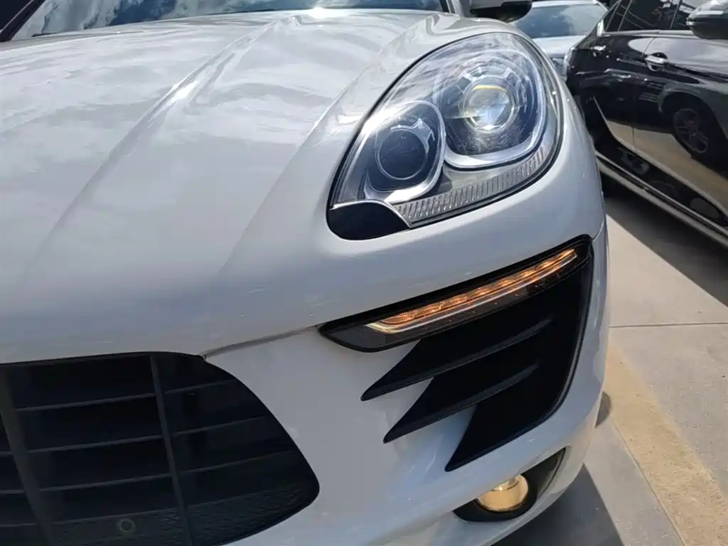 Porsche Macan 2017 Macan S 3.0T фото 24