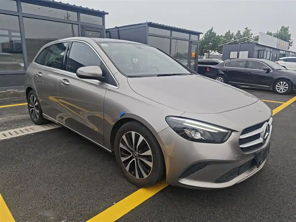 MERCEDES-BENZ CLASS B