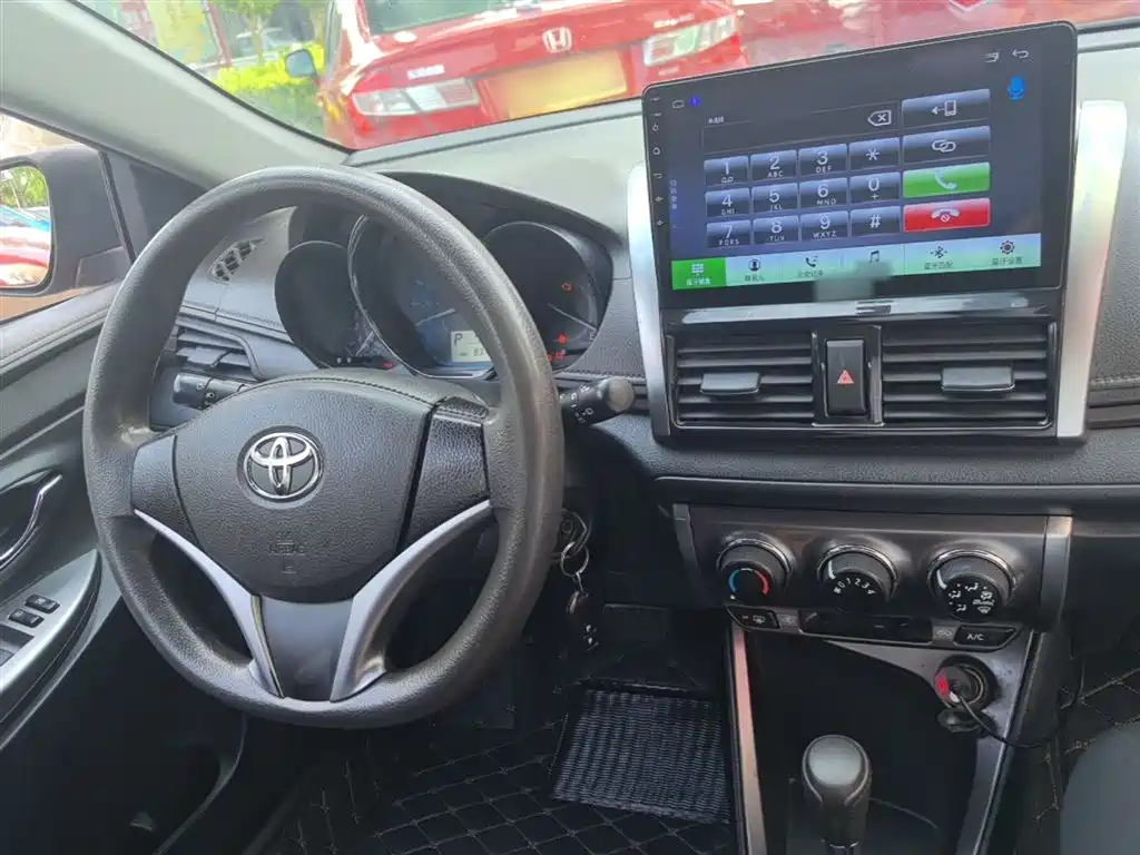 Toyota YARiS L Zhi Xuan 2015 1.5E Auto Charming Edition фото 10