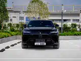 Фото 3 - Lamborghini Urus