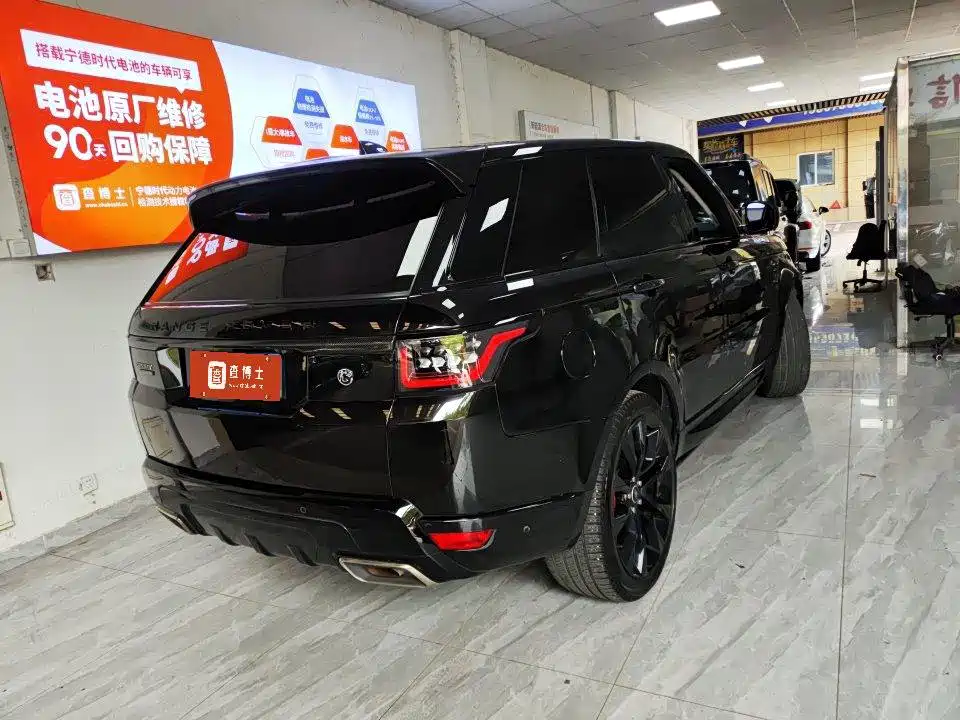 Photo 4 - Land Rover Range Rover Sport