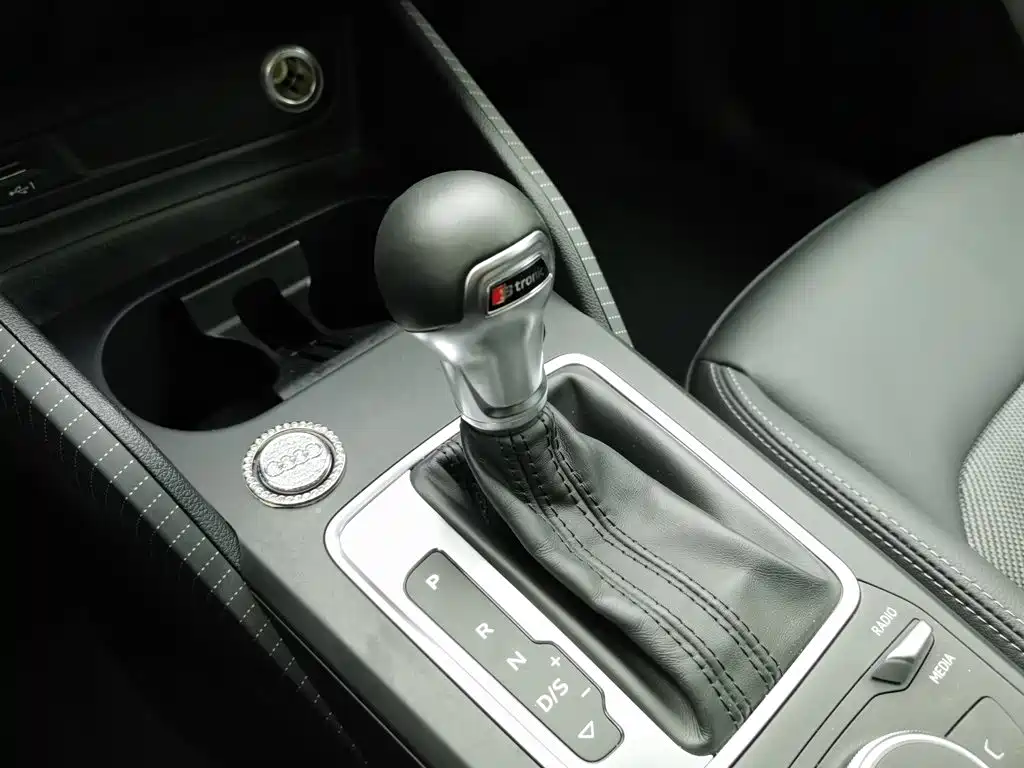 Audi Q2L, миниатюра 13
