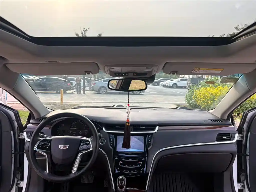 Cadillac XTS 2016 28T Elite фото 6
