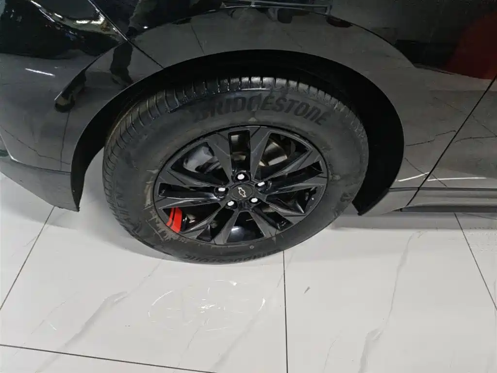 Chevrolet Equinox 2021 535T Yujie Edition фото 23
