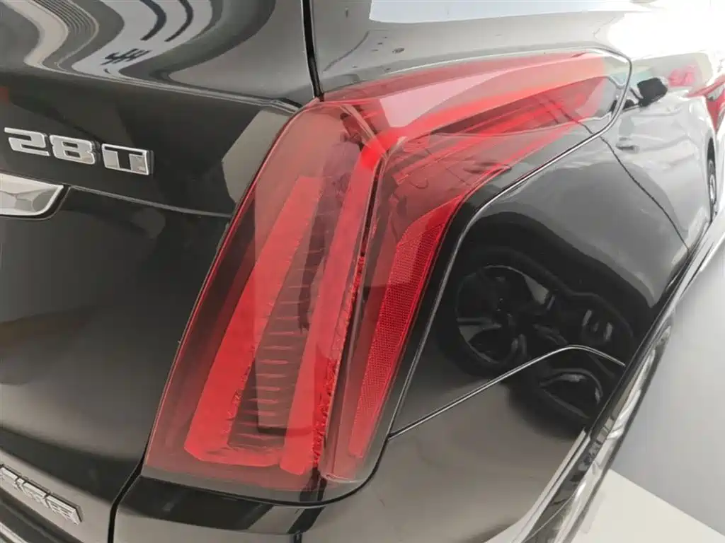 Cadillac XT5 2020 Facelift 28T Luxury Model фото 8