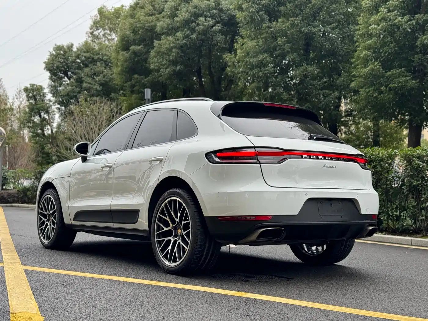Porsche Macan 2018 Macan 2.0T фото 13