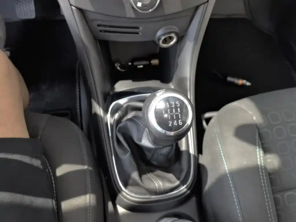 Фото 14 - Chevrolet Trax