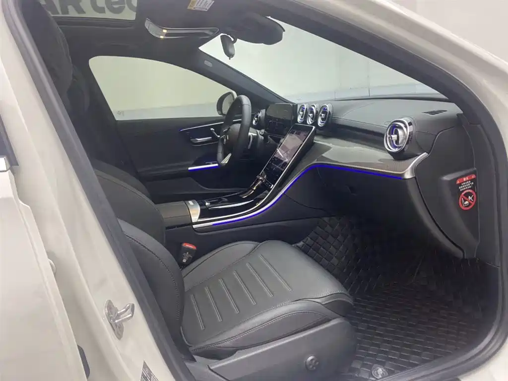 Mercedes-Benz C-Class 2024 Facelift C 260 L Sport фото 18