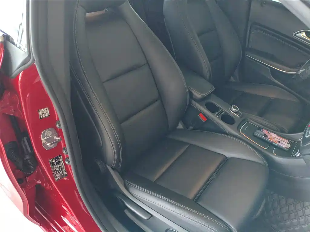 Mercedes-Benz CLA (Import) 2019 CLA 200 Sport фото 20