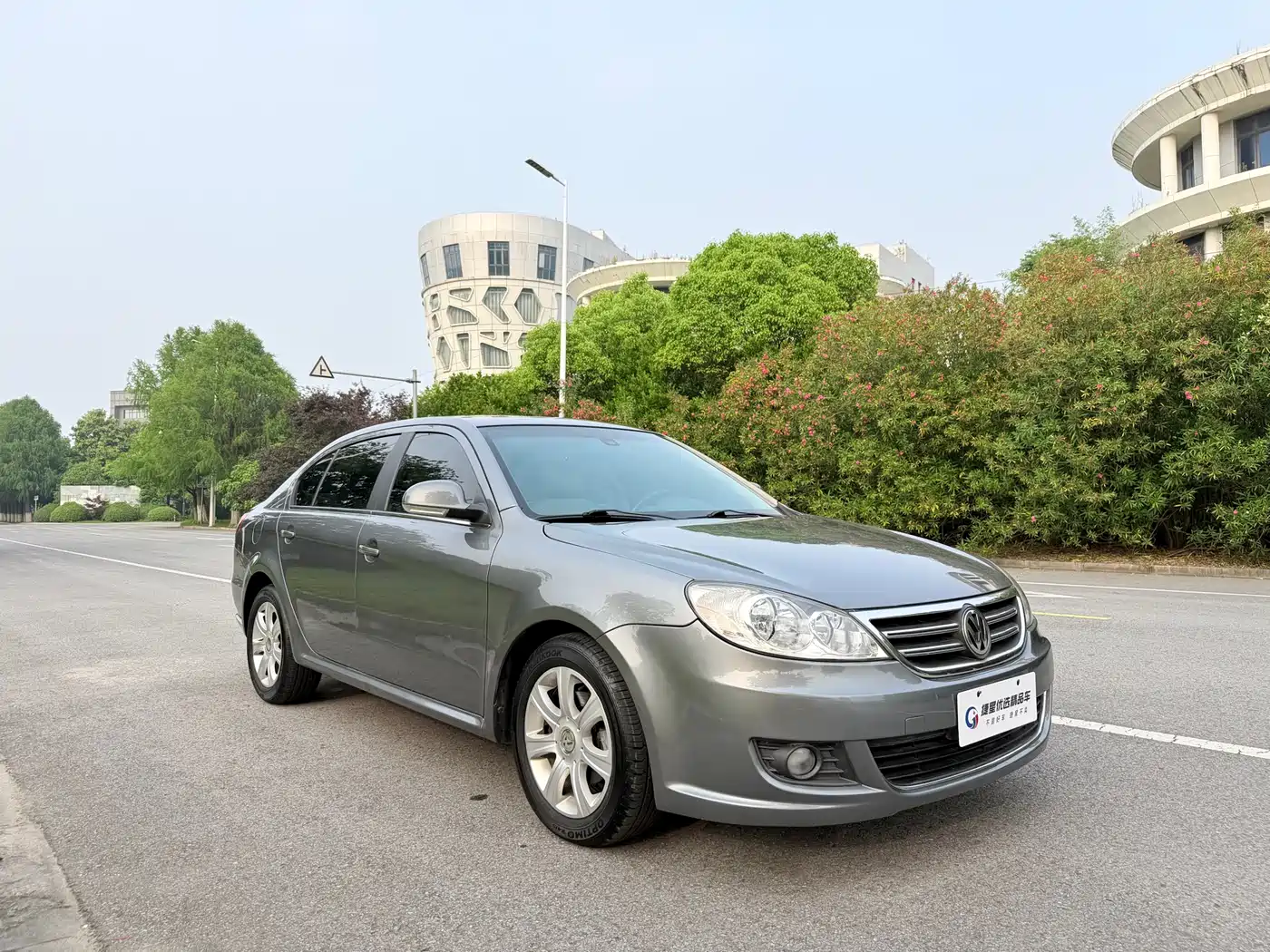 Volkswagen Lavida 2008 Model 1.6L Automatic Pinxuan Edition фото 3