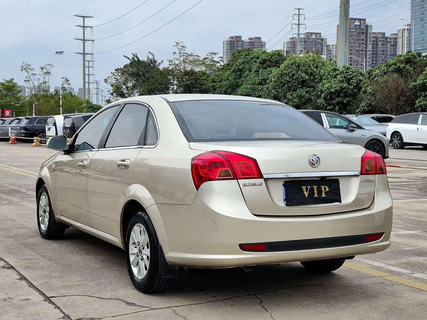 Buick Excelle 2013 1.5L Automatic Classic фото 5