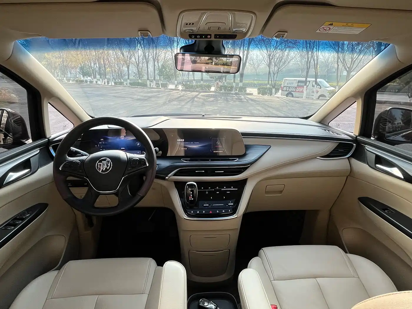 Buick GL8 2023 ES Landmaster Exclusive фото 9