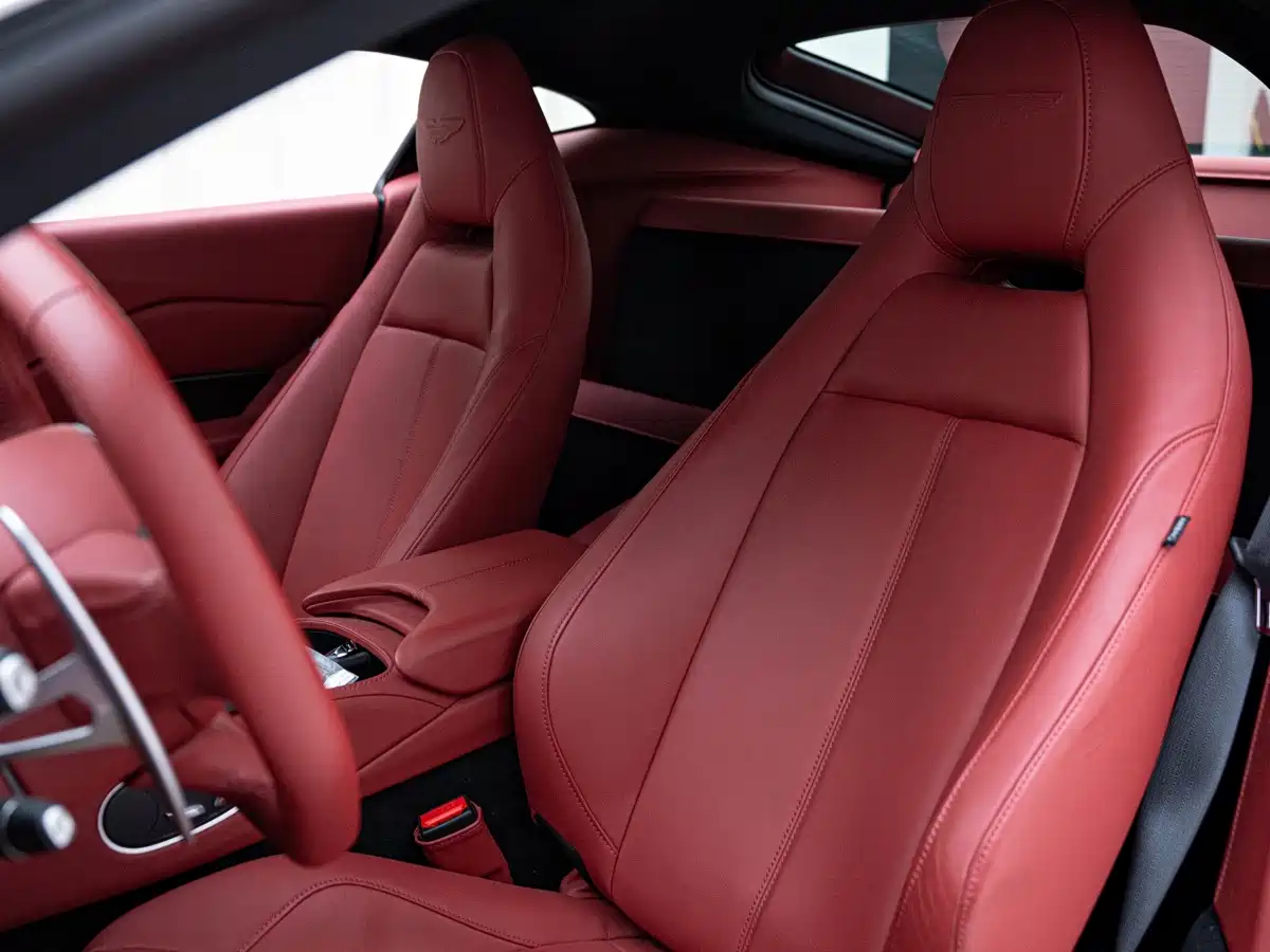 Aston Martin Vantage 2022 2022 4.0T V8 Coupe