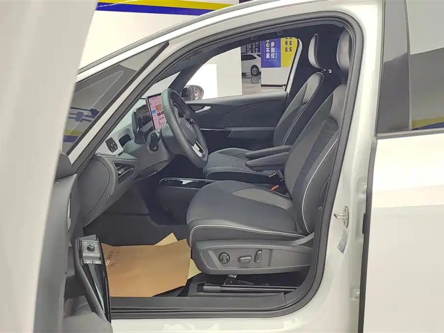 Volkswagen ID.3 2025 Smart Outstanding Edition фото 9
