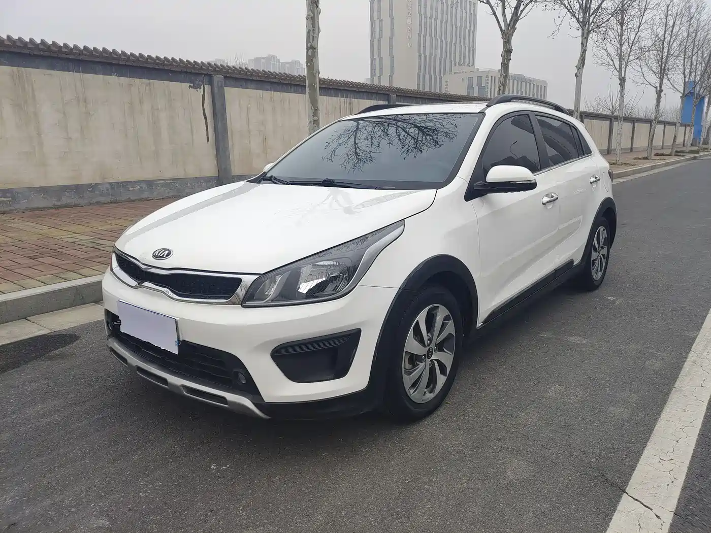 KIA KX CROSS