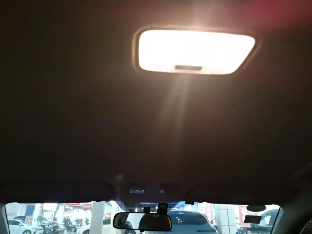 Hyundai Elantra 2018 1.6L Auto Joy GL (China V) фото 18