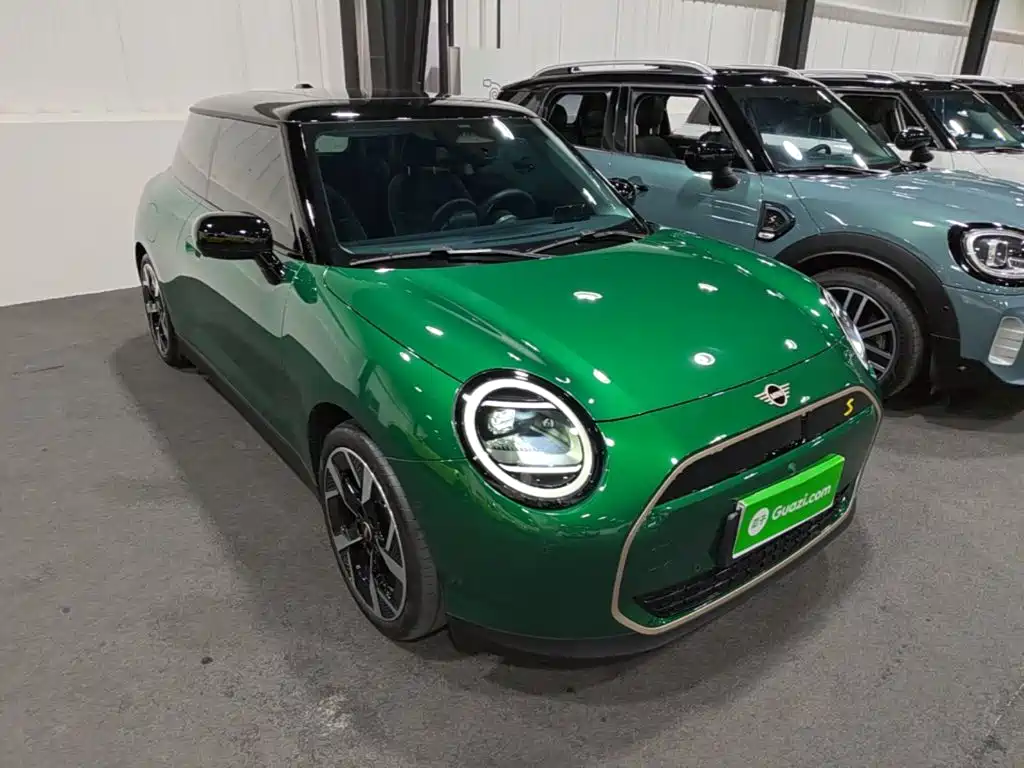 2025 MINI Electric MINI COOPER
