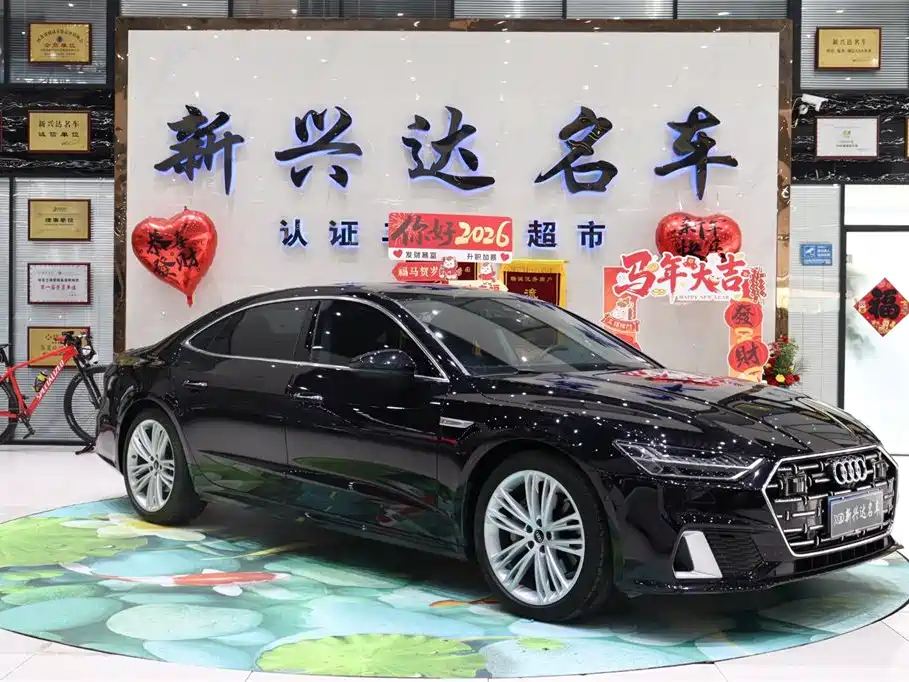 Audi A7L 2024 45 TFSI quattro Premium Luxury фото 3