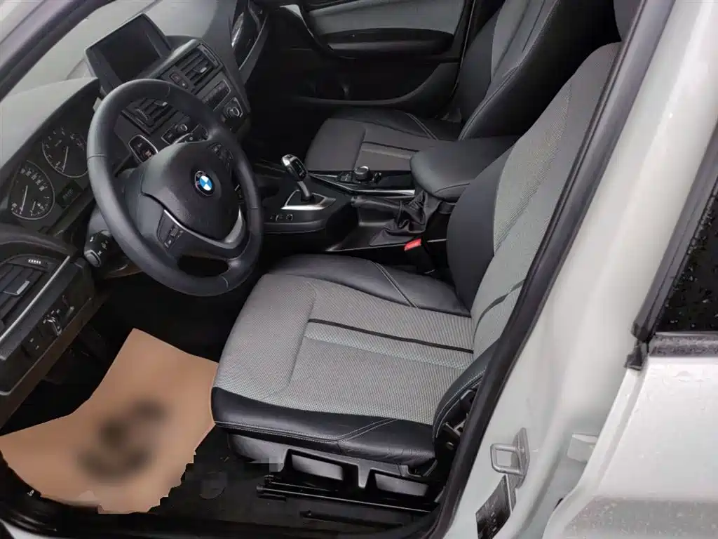 BMW 1 Series (Import) 2013 Facelift 116i Urban Model фото 15