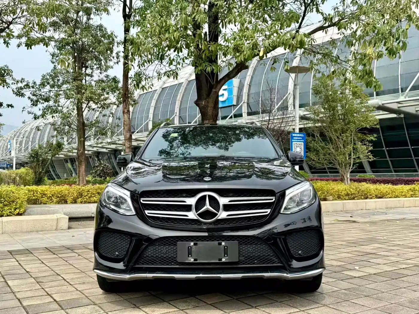 Mercedes-Benz GLE 2018 GLE 320 4MATIC Dynamic Ultimate Edition фото 2