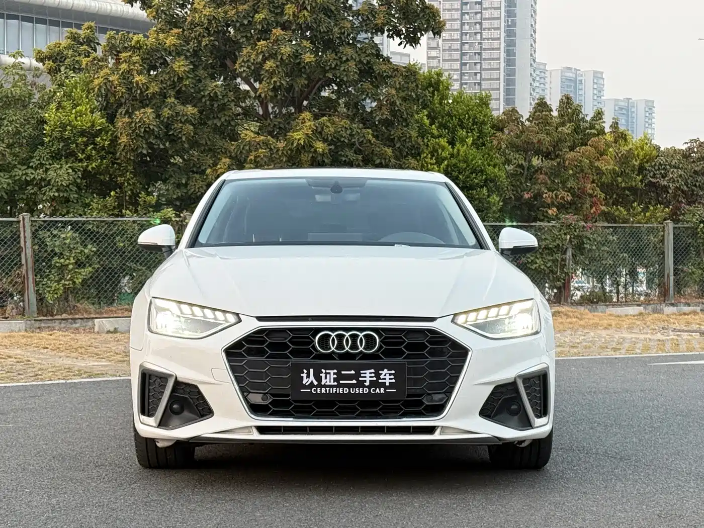 Audi A4L 2020 40 TFSI Fashion Dynamic Edition фото 2